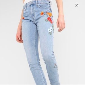 Levi’s 721 (Rare design)